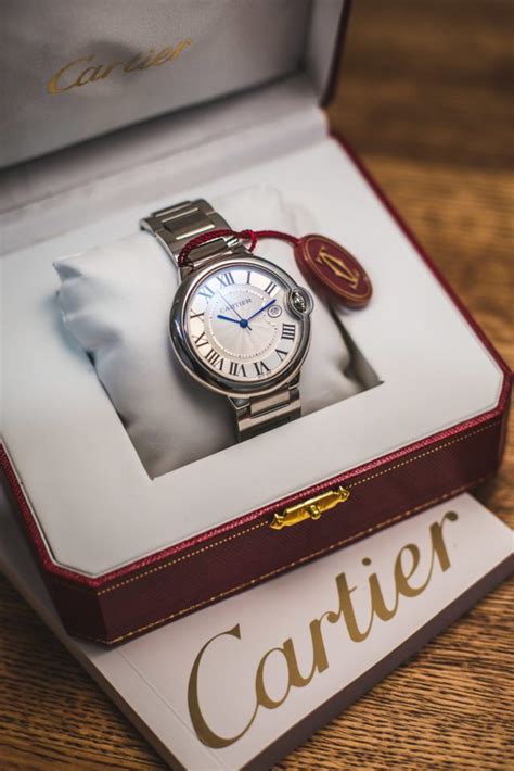 how to spot a fake cartier ballon bleu watch|cartier ballon bleu counterfeit.